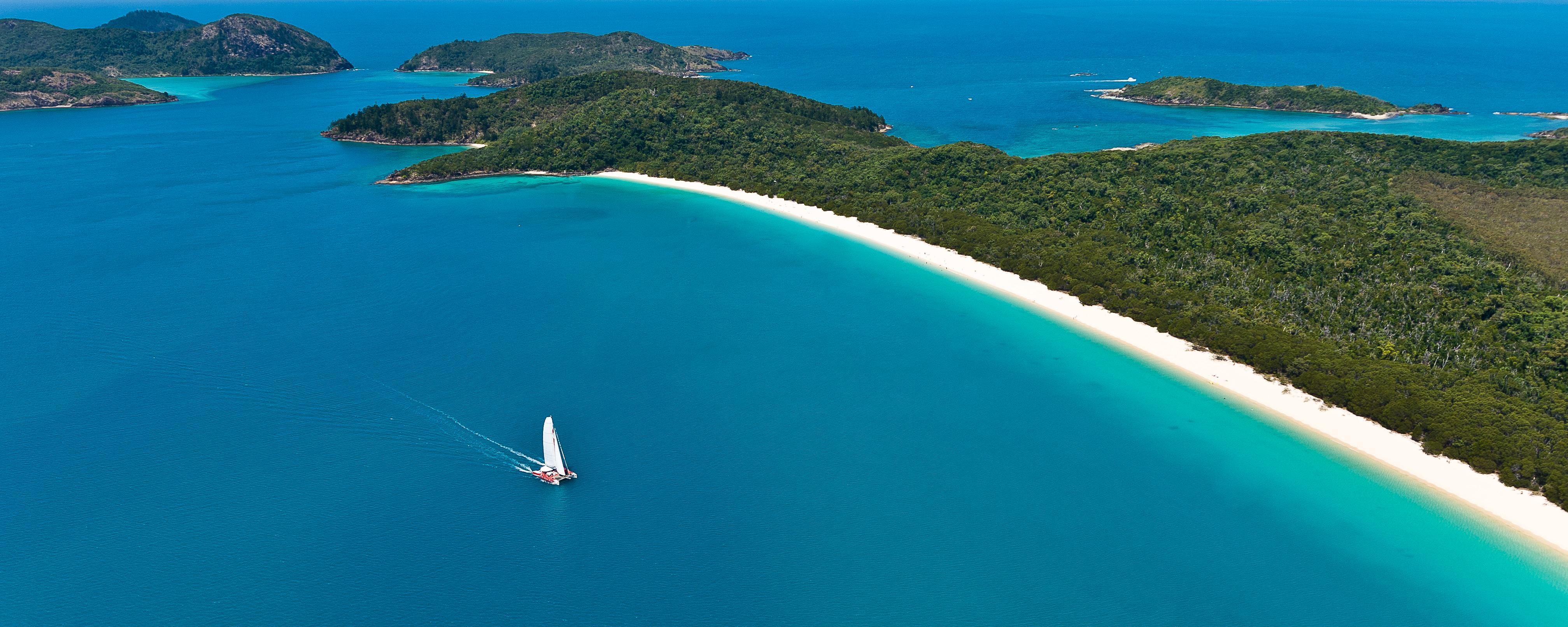 Reef View Hotel Hamilton Island Bagian luar foto