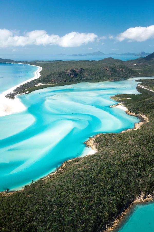 Reef View Hotel Hamilton Island Bagian luar foto