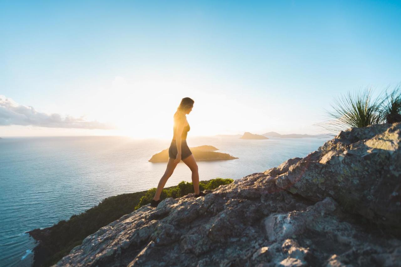 Reef View Hotel Hamilton Island Bagian luar foto